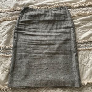 Grey Banana Republic pencil skirt with stitch detailing